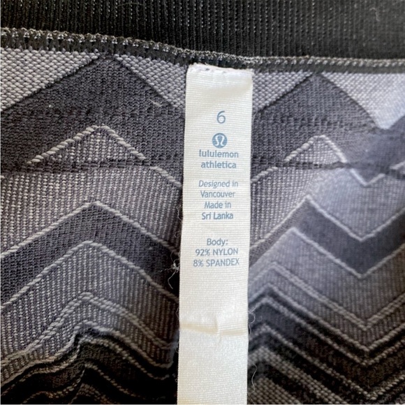 Lululemon Ebb Leggings - Picture 5 of 5